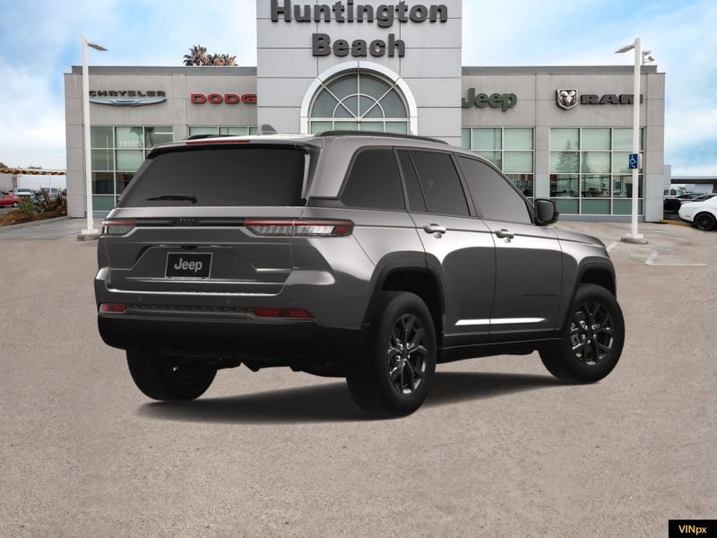 2025 Jeep Grand Cherokee Altitude X 4x2Image 7