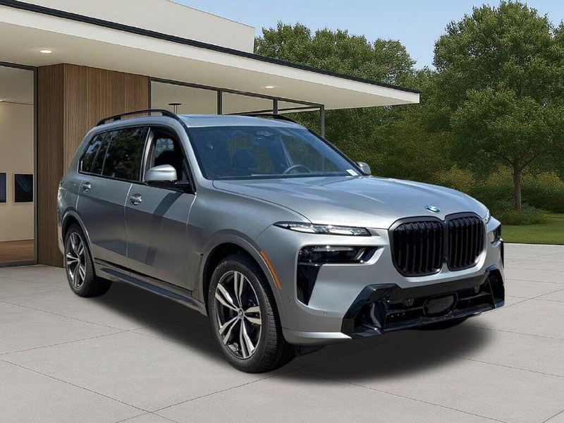 New 2027 BMW X7 xDrive40iImage 6