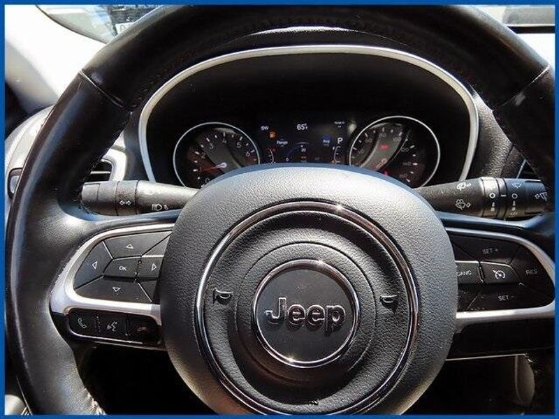 2020 Jeep Compass LatitudeImage 13