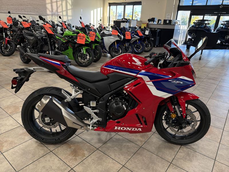 New 2025 Honda CBR500R ABS Image 11