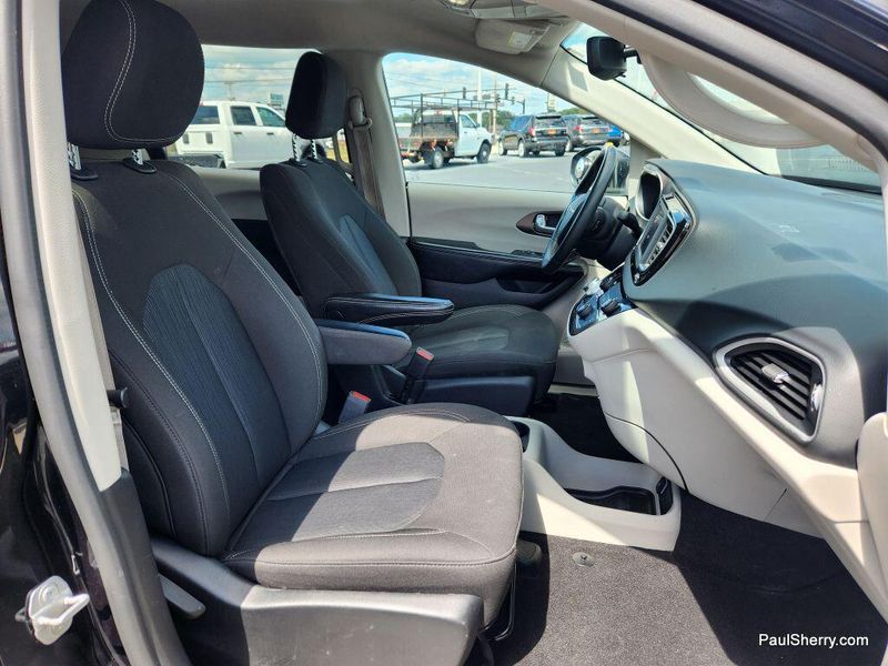 Used 2023 Chrysler Voyager LX