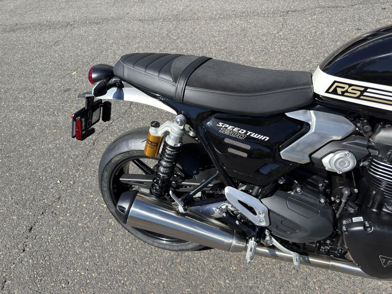 2025 Triumph Speed Twin 1200 RS - SAPPHIRE BLACK 
