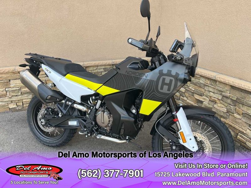 2023 HUSQVARNA NORDEN 901  in a BLACK exterior color. Del Amo Motorsports of Los Angeles (562) 262-9181 delamomotorsports.com 