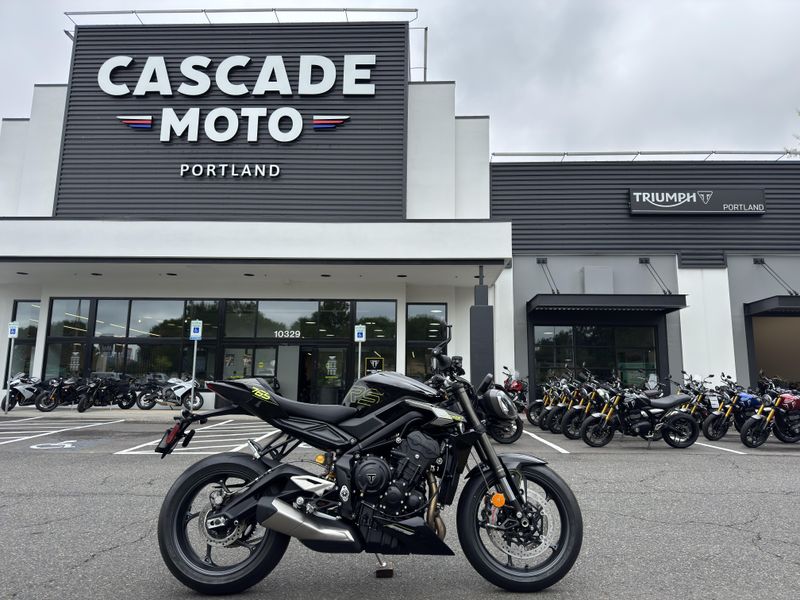 2025 Triumph Street Triple 765 RS - PHANTOM BLACK 