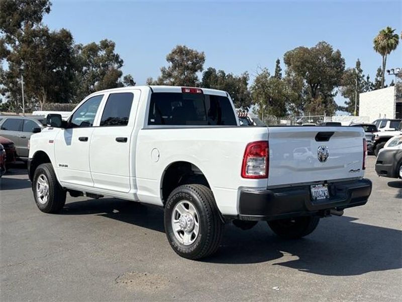 2022 Ram 2500 Tradesman photo 3