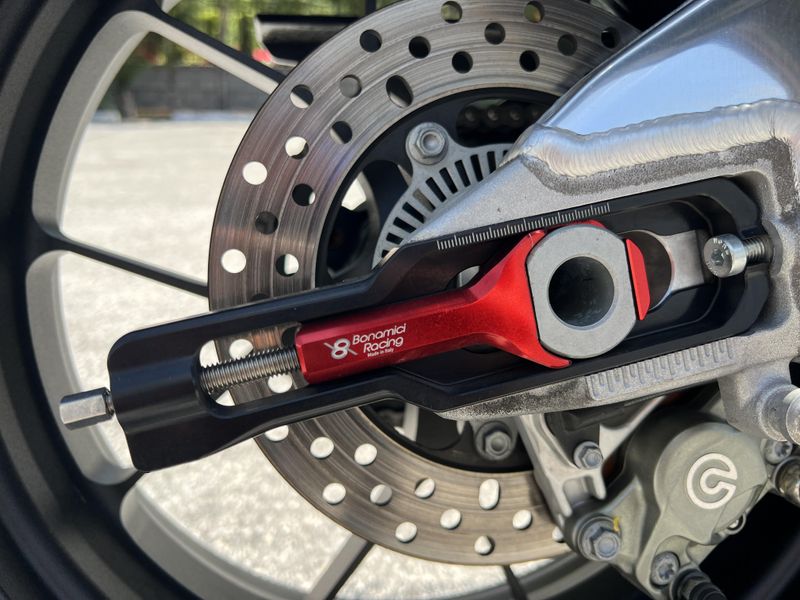2018 Aprilia RSV4 RF 