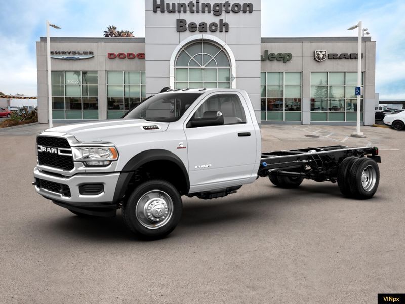 2022 RAM 5500 Chassis Tradesman Regular Cab Belco BodyImage 2