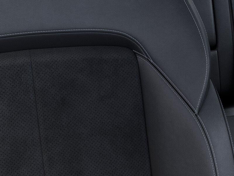 New 2025 Jeep Grand Cherokee L Altitude 4x2Image 27