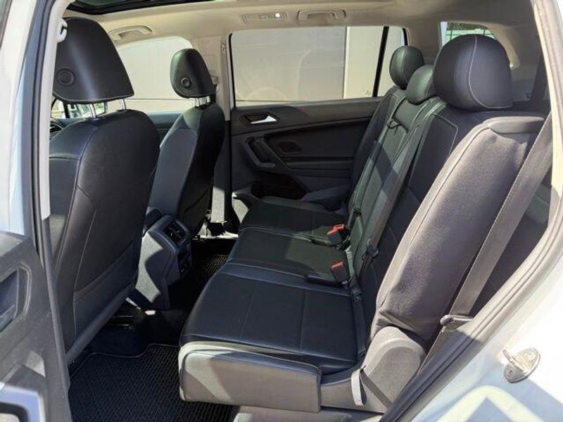 Used 2021 Volkswagen Tiguan SE