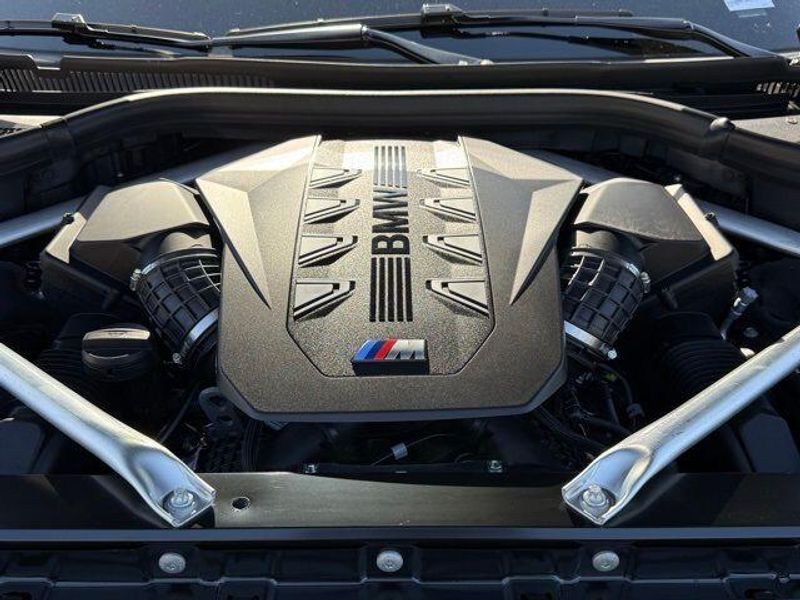 Used 2026 BMW X7 M60iImage 34