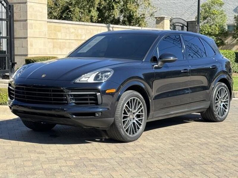 2019 Porsche Cayenne BaseImage 13