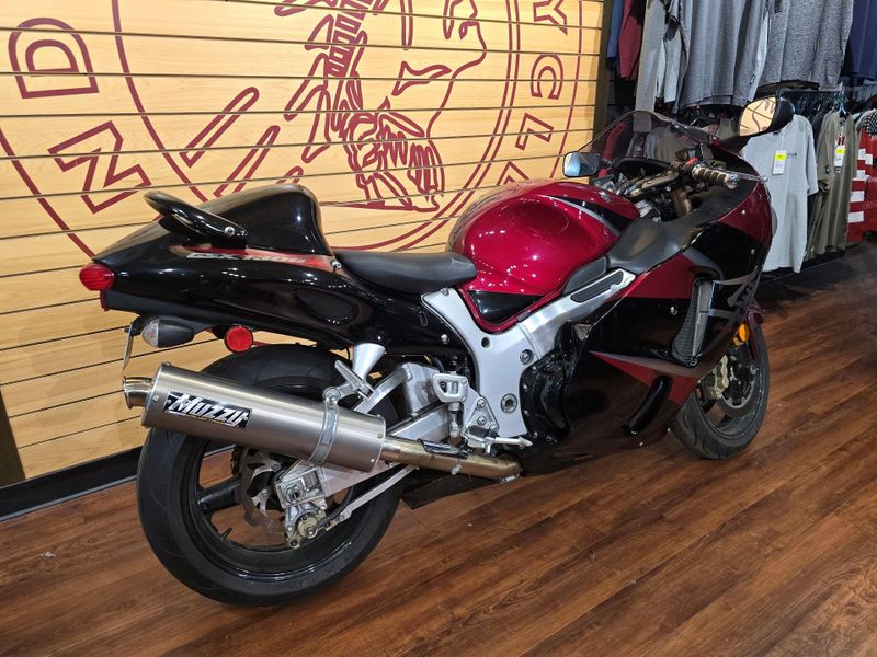 Used 2006 Suzuki Hayabusa Image 7