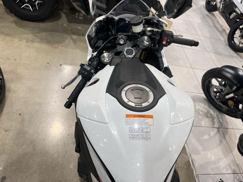 New 2026 Honda CBR1000RR Image 15