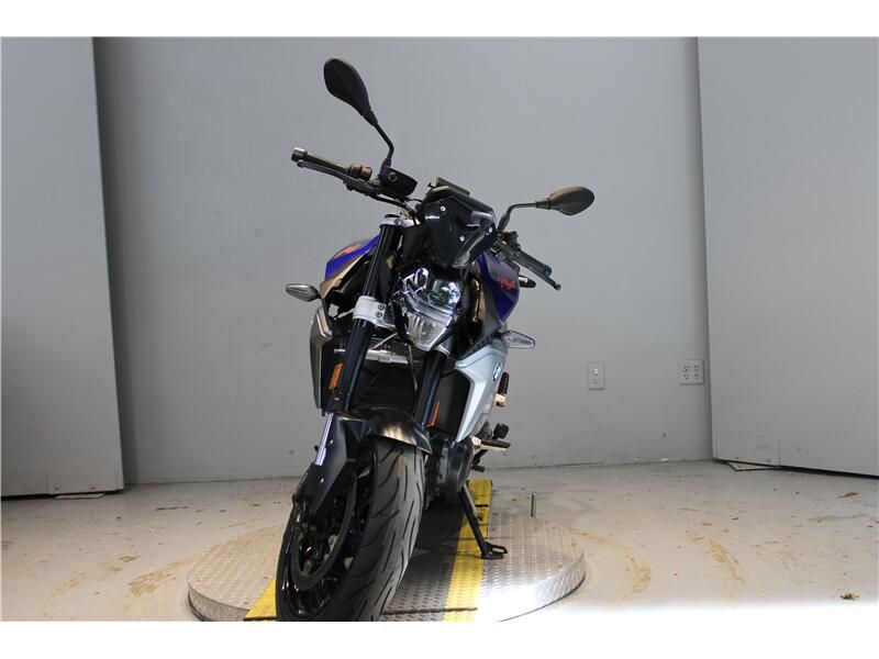 Used 2021 BMW F 900 R Image 4