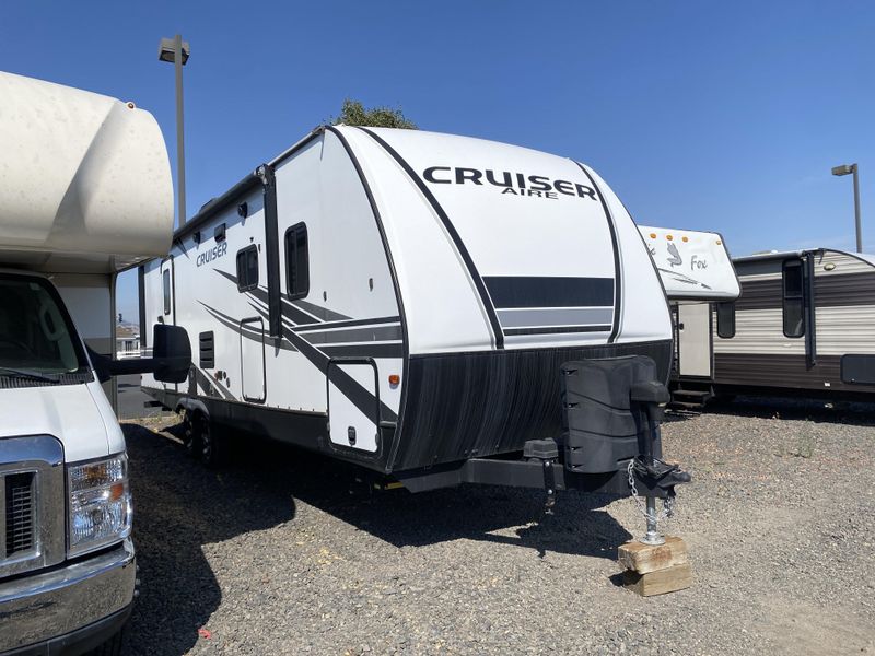 Used 2021 CROSSROADS RV CRUISER AIRE 27RBS Image 1