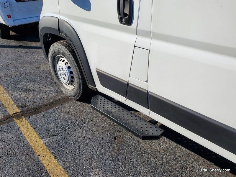 2024 RAM ProMaster 2500 TradesmanImage 9