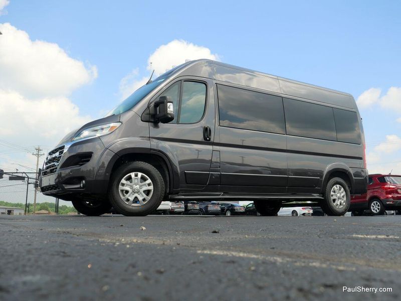 New 2024 RAM Promaster 2500 Slt+ Window Van High Roof 159