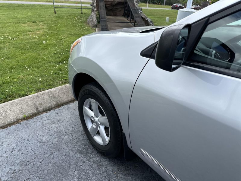 2012 Nissan Rogue SImage 12