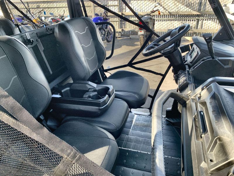 New 2025 Can-Am DEFENDER MAX XT HD10 Image 23