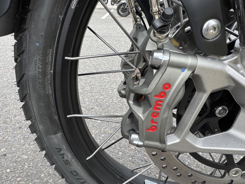 2025 Triumph Tiger 1200 Rally Explorer - MATTE KHAKI