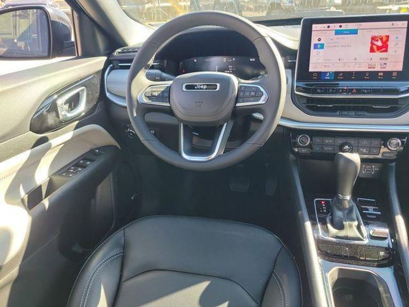 New 2026 Jeep Compass Limited 4x4