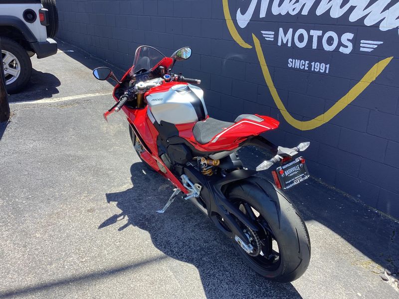 New 2026 Ducati PANIGALE V4 R 