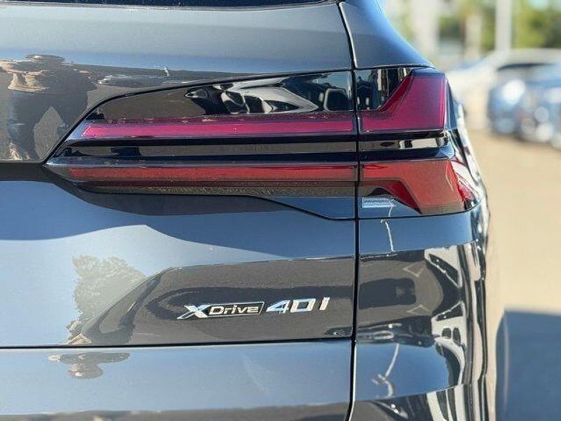 New 2026 BMW X5 xDrive40iImage 8