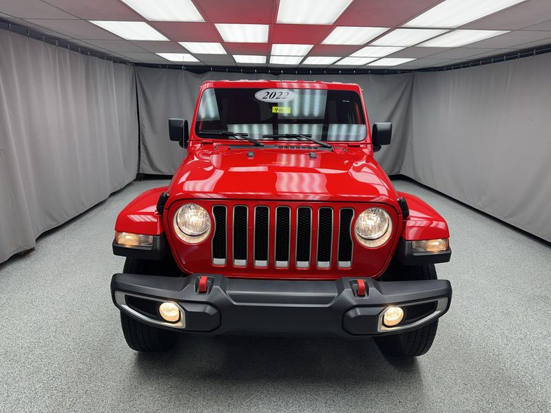 Used 2022 Jeep Wrangler Unlimited SaharaImage 26