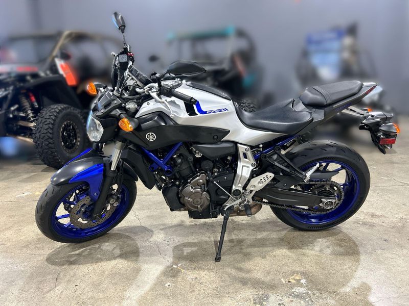 Used 2016 Yamaha FZ-07 Image 17