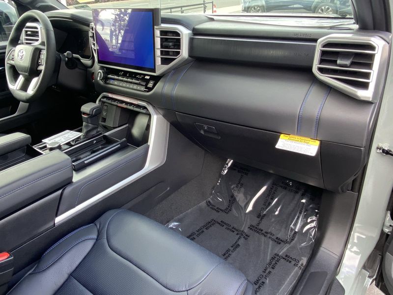 New 2025 Toyota Tundra Platinum HybridImage 9