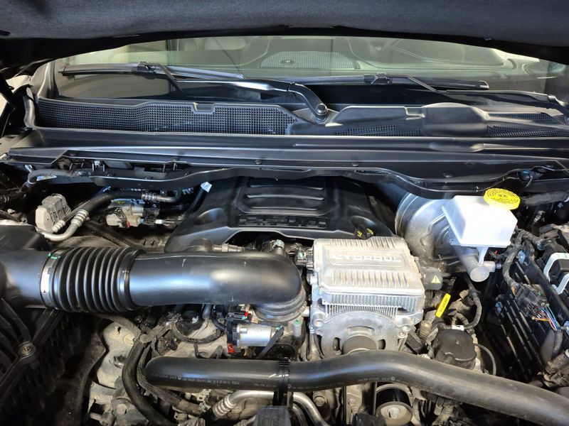 2023 RAM 1500 LimitedImage 39
