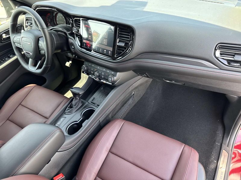 New 2026 Dodge Durango Gt Plus Awd Hemi V8