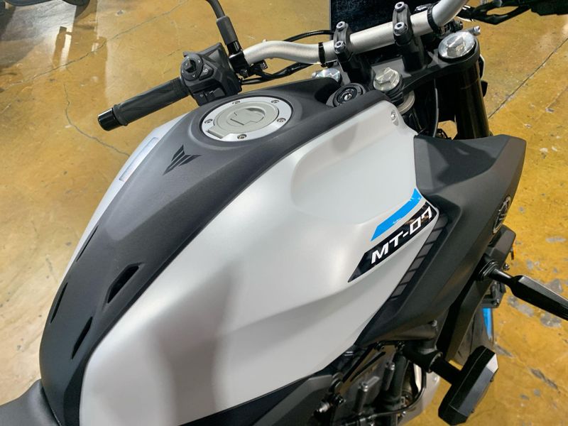 New 2025 Yamaha MT-07 Image 18