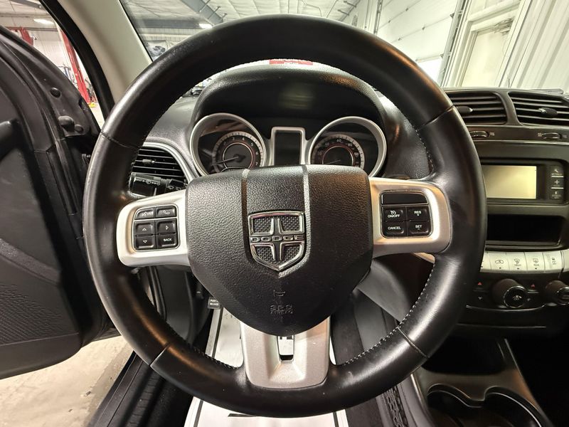 Used 2018 Dodge Journey SEImage 24