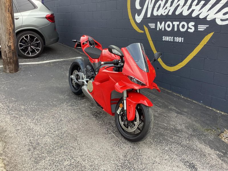 New 2026 Ducati Panigale V4 