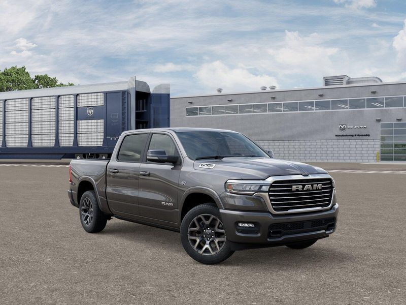 2026 Ram 1500 Laramie photo 3