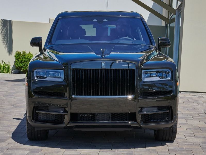 2024 Rolls-Royce Cullinan Image 6