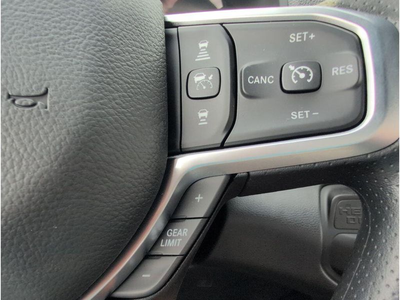 New 2026 RAM 3500 Tradesman Crew Cab Chassis 4x4 60