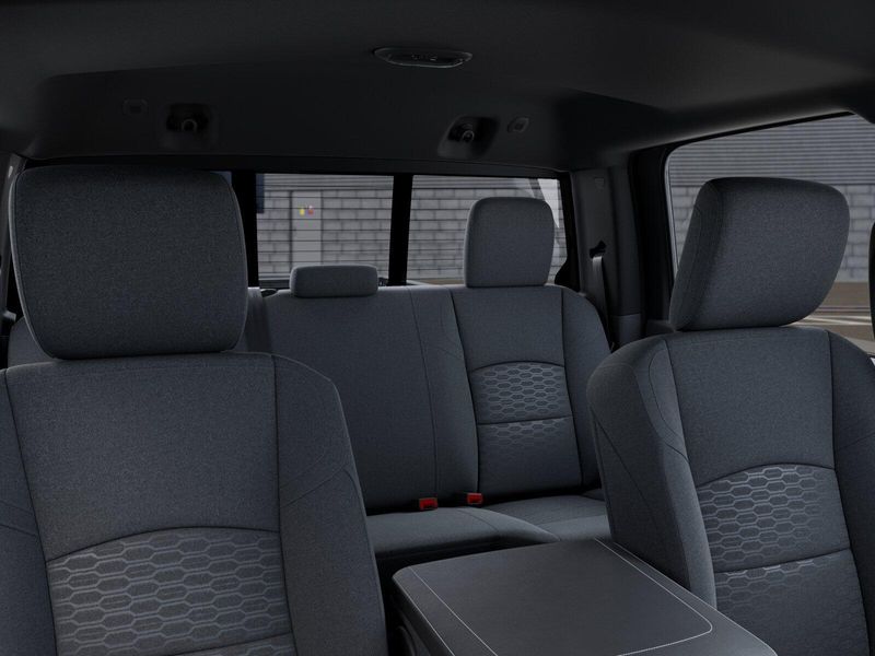 New 2026 RAM 2500 Black Express Crew Cab 4x4 6