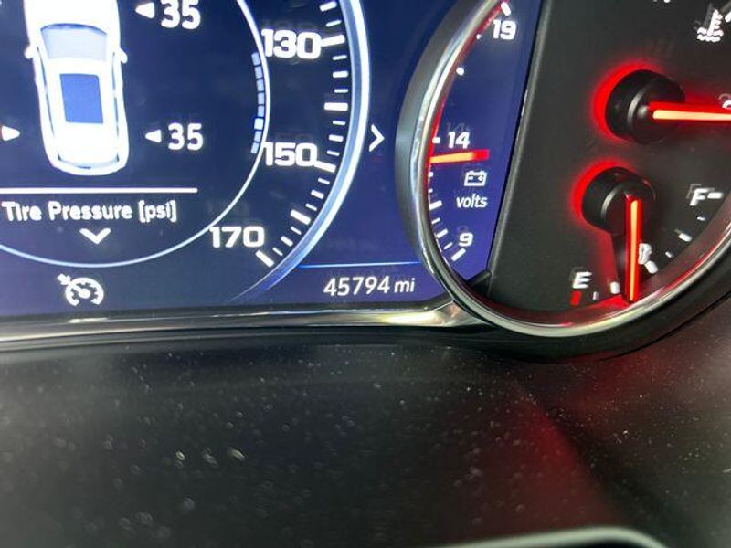 2024 Chevrolet Blazer RS photo 2