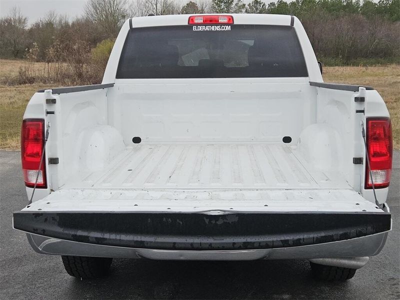 2022 RAM 1500 Classic SLTImage 9