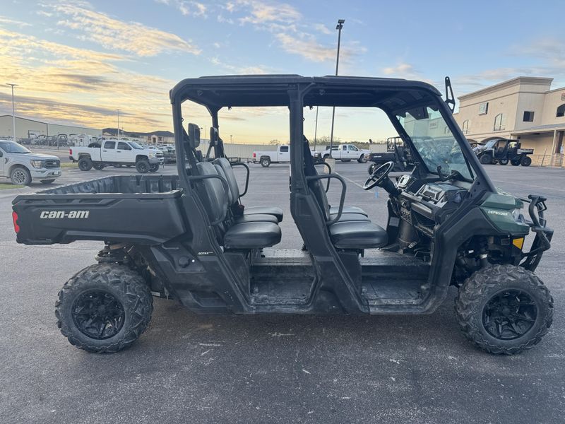 2023 Can-Am DEFENDER MAX DPS HD9 GREENImage 2