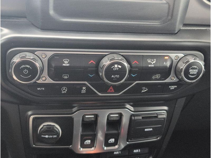 2021 Jeep Wrangler WillysImage 16