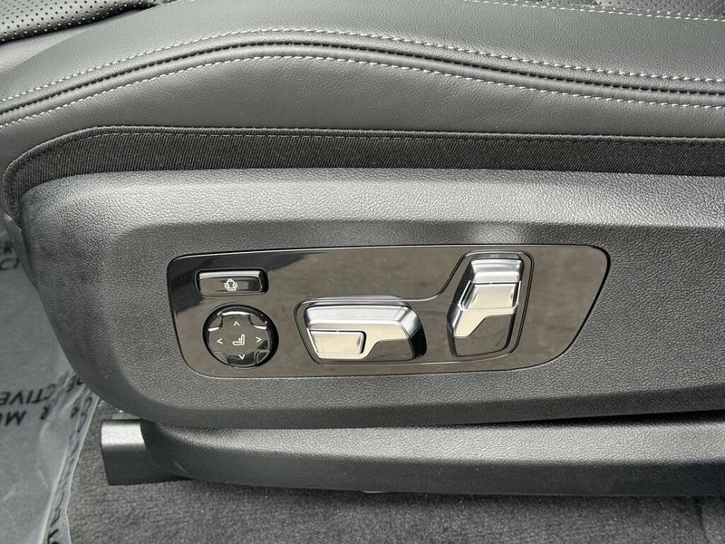 2026 BMW X7 xDrive40iImage 20