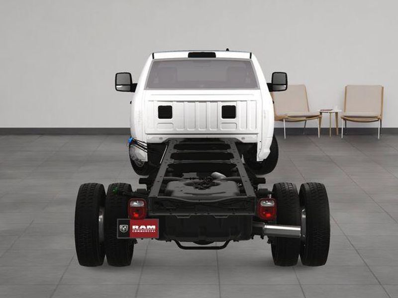 New 2023 RAM 5500 Tradesman Chassis Regular Cab 4x2 120