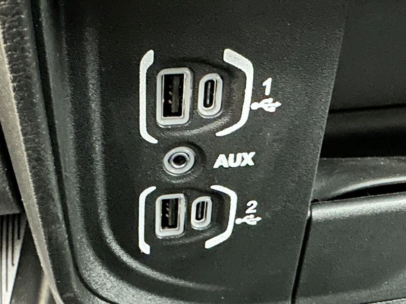 2024 RAM 3500 TradesmanImage 10