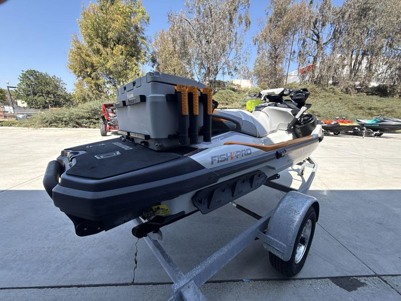 Used 2023 Sea-Doo FISH PRO TROPHY 170 Image 14
