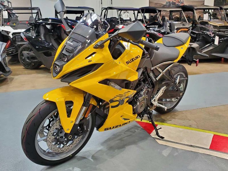 Used 2024 Suzuki GSX-8R Image 5