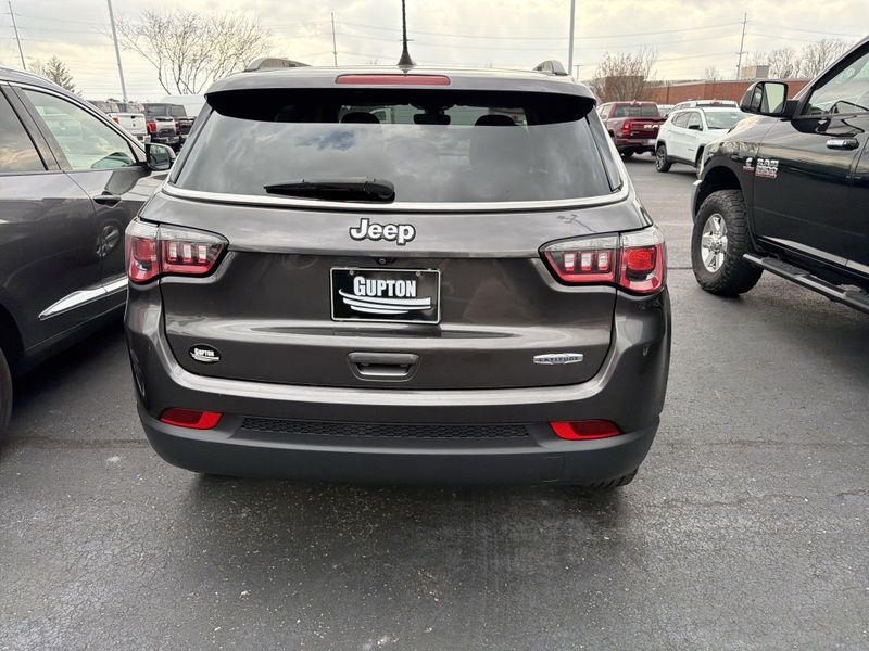 Used 2020 Jeep Compass LatitudeImage 9