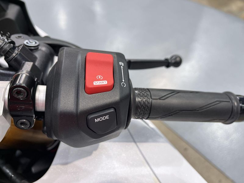 New 2026 Yamaha YZF-R7 70TH ANNIVERSARY EDITION Image 22